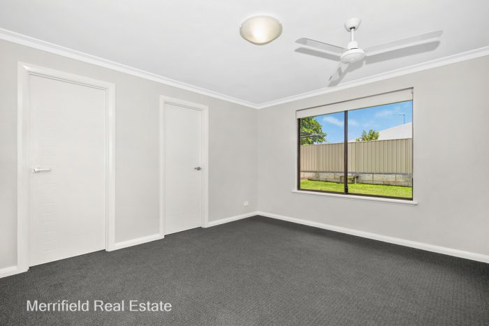 15 Kitcher Parade, McKail WA 6330, Australia