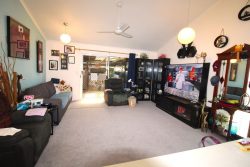 11 Linda Street Bucasia QLD 4750, Australia