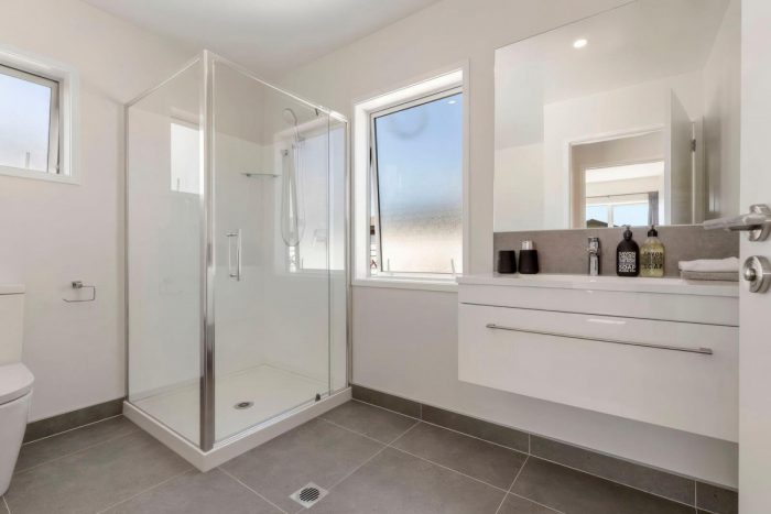 2 Manaaki Circle, Wai O Taiki Bay, Auckland, 1072, New Zealand