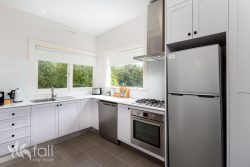 Unit 3/544 Sandy Bay Rd, Sandy Bay TAS 7005, Australia