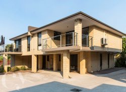 Unit 10/2 View Ave Langford WA 6147, Australia