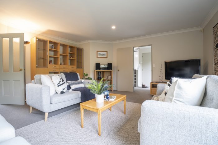 60 Abilene Crescent, Churton Park, Wellington, 6037, New Zealand