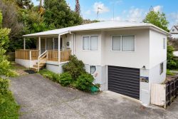 16B Lilburn Crescent, Massey, Waitakere City, Auckland, 0614, New Zealand