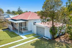 182 North Rd, Brighton QLD 4017, Australia