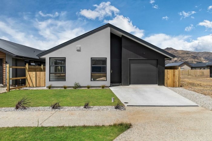 13 Caton Street, Lake Hawea, Wanaka, Otago, 9382, New Zealand