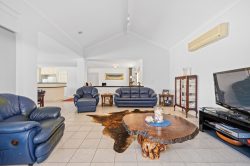 18 Culeenup Rd, North Yunderup WA 6208, Australia