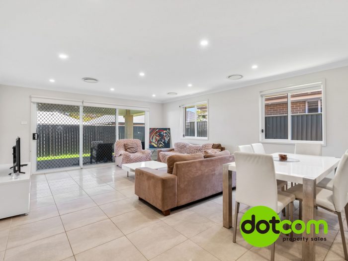 24 Eastwood Ave, Hamlyn Terrace NSW 2259, Australia