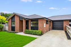 14/11 Errol Close, Burbush, Hamilton, Waikato, 3288, New Zealand