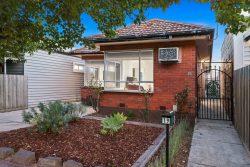 19 Gamon St, Seddon VIC 3011, Australia