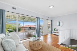 11 Marbarry Ave, Kariong NSW 2250, Australia