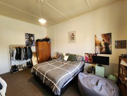 24 McGiffert Street, City Centre, Palmerston North, Manawatu / Whanganui, 4410, New Zealand