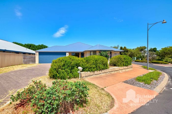 19 Murchison Parade, Millbridge WA 6232, Australia