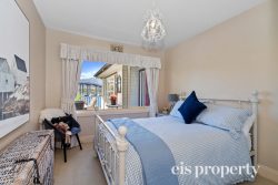 1 Rose Bay Esplanade, Rose Bay TAS 7015, Australia