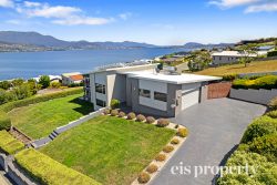 46 Spinnaker Cres, Tranmere TAS 7018, Australia