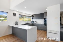 46 Spinnaker Cres, Tranmere TAS 7018, Australia