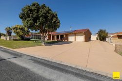 12 Wedge St, Ledge Point WA 6043, Australia