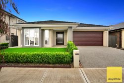 52 Antonio Rd, Tarneit VIC 3029, Australia