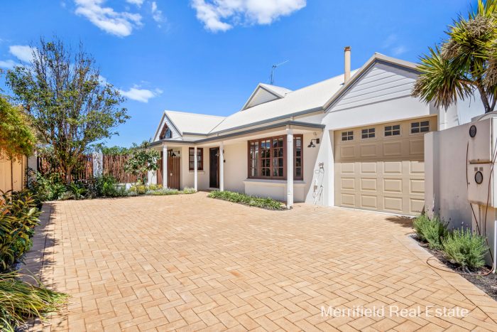 34B Golf Links Rd, Middleton Beach WA 6330, Australia