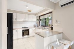 31 Bambra St, Croydon VIC 3136, Australia