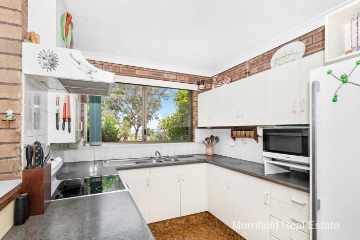 71 Bushby Rd, Lower King WA 6330, Australia