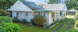 25 Twelfth Ave, Brighton QLD 4017, Australia