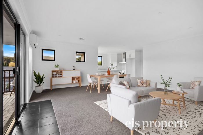 Unit 2/17 Charles St, Cygnet TAS 7112, Australia