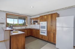 23 Circulo Dr, Copacabana NSW 2251, Australia