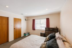 28 Kentucky Way, Awapuni, Palmerston North, Manawatu / Whanganui, 4412, New Zealand