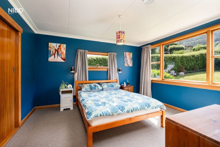 9 Athol Place, Ravensbourne, Dunedin, Otago, 9022, New Zealand