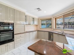 29 Avondale Dr, Kanwal NSW 2259, Australia