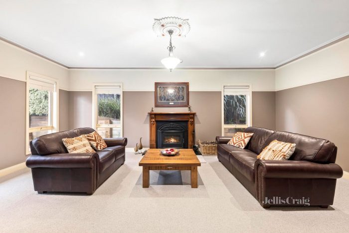 9 Champagne Rise, Chirnside Park VIC 3116, Australia