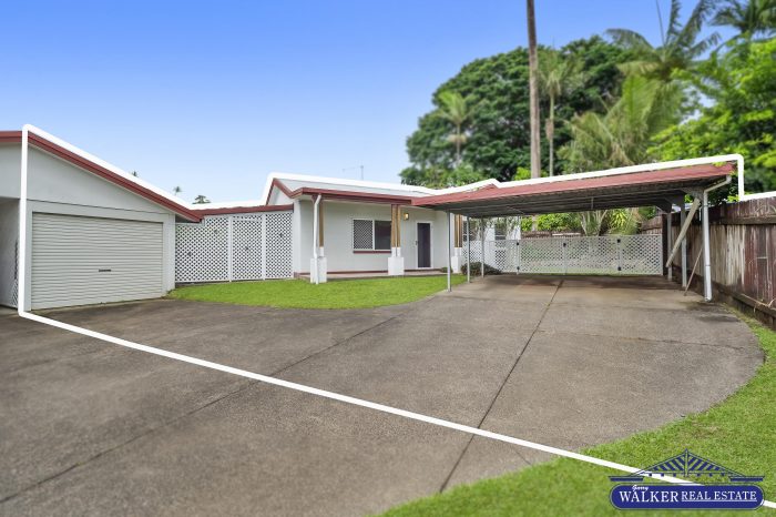 Unit 2/11 Idalia Rd, Mount Sheridan QLD 4868, Australia