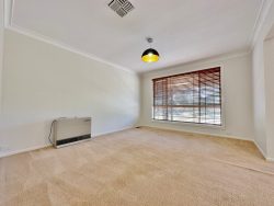 12 Jim Anderson Ave, Young NSW 2594, Australia