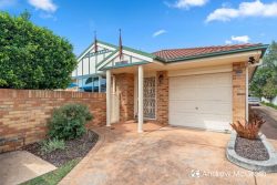 Unit 1/24 Lake Rd, Swansea NSW 2281, Australia