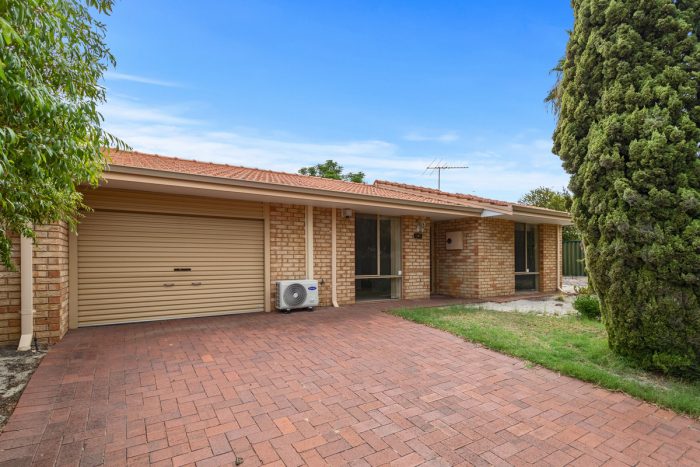 Unit 4/11 Geraldine St, Bassendean WA 6054, Australia