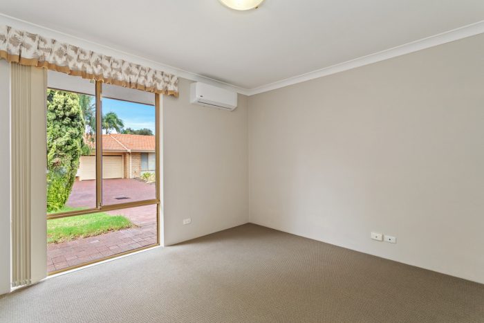 Unit 4/11 Geraldine St, Bassendean WA 6054, Australia