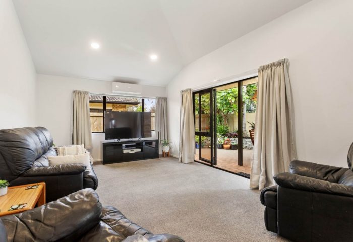 1/197 Royal Road, Massey, Waitakere City, Auckland, 0614, New Zealand