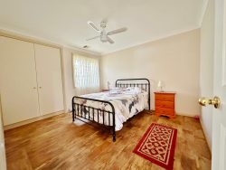 109 Willawong St, Young NSW 2594, Australia