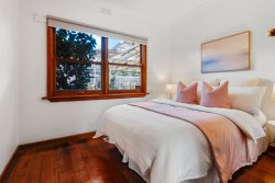 114 Woodhouse Grove, Box Hill North VIC 3129, Australia