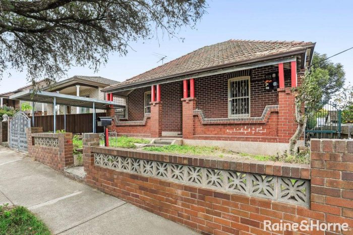 75 Church St, Hurlstone Park NSW 2193, Australia