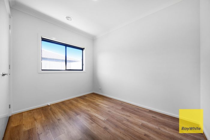 6 Magdala St, Werribee VIC 3030, Australia