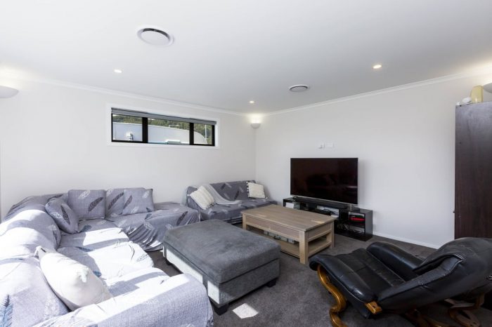 79 Mawai Hakona Drive, Wallaceville, Upper Hutt, Wellington, 5018, New Zealand