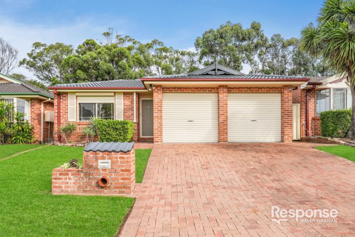 15 Mazari Grove, Stanhope Gardens NSW 2768, Australia