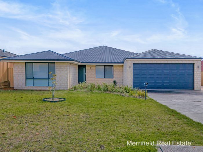 8 Notley St, Yakamia WA 6330, Australia