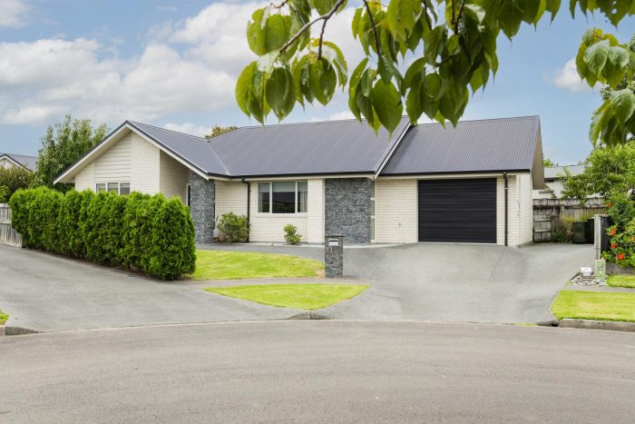 15 Silverstone Place, Riverdale, Gisborne, 4010, New Zealand