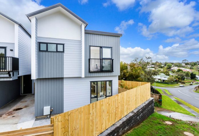 11A Elizabeth Drive, West Harbour, Waitakere City, Auckland, 0618, New Zealand