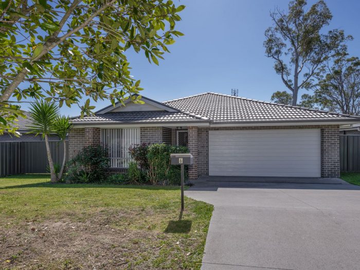 6 Elk St, Morisset Park NSW 2264, Australia