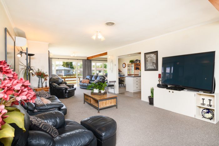 85 Willoughby Street, Halcombe, Manawatu, Manawatu / Whanganui, 4779, New Zealand