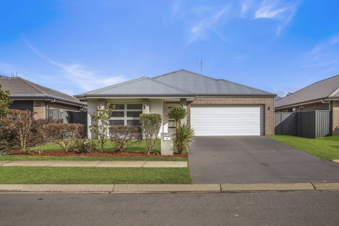 11 Rushmore Pl, Hamlyn Terrace NSW 2259, Australia