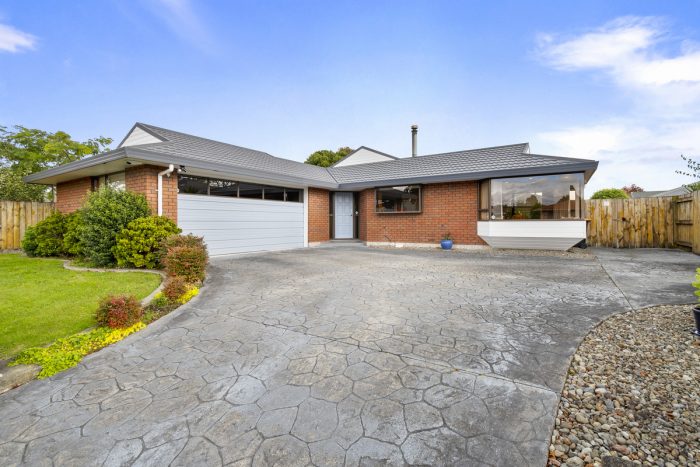 92 Amberley Avenue, Highbury, Palmerston North, Manawatu / Whanganui, 4412, New Zealand